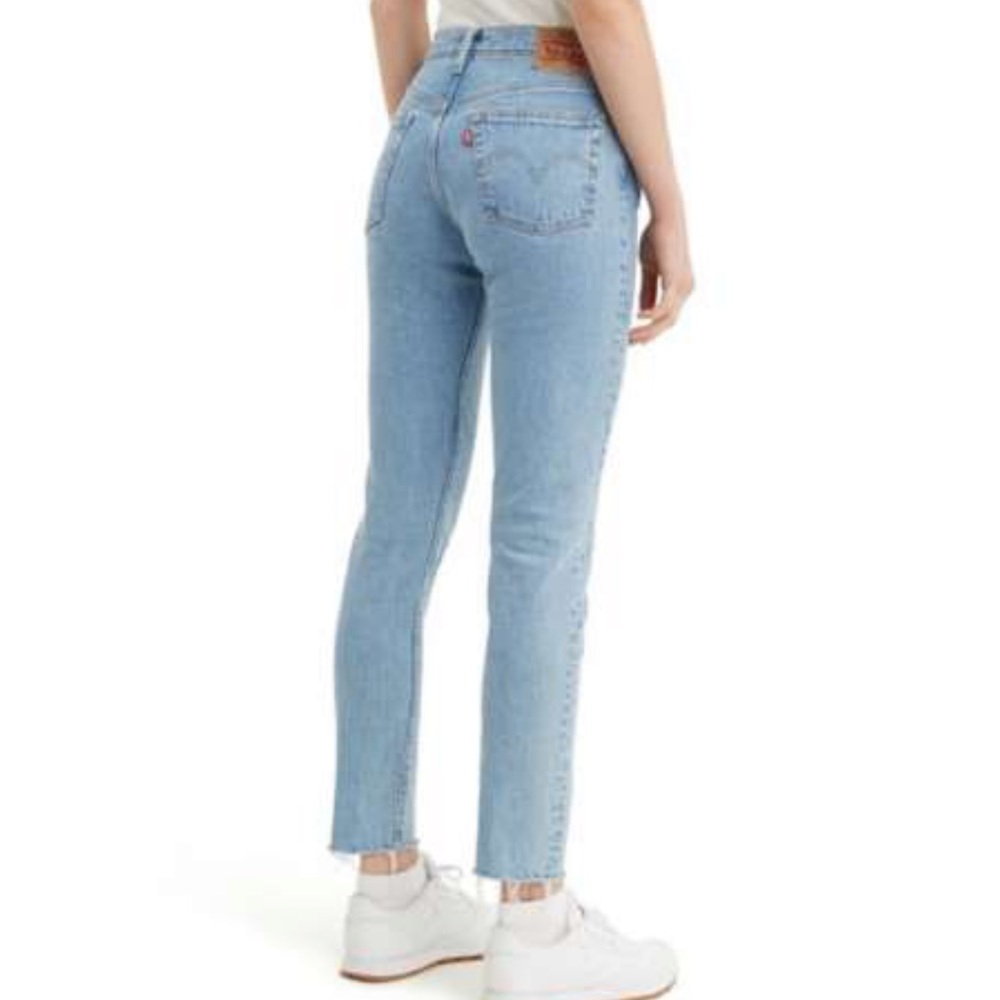 Women's Levi's 501 Skinny Jeans
SKU: 19323915735
Color: Tango Talk
Size: 25 x 28 - Picture 4 of 7